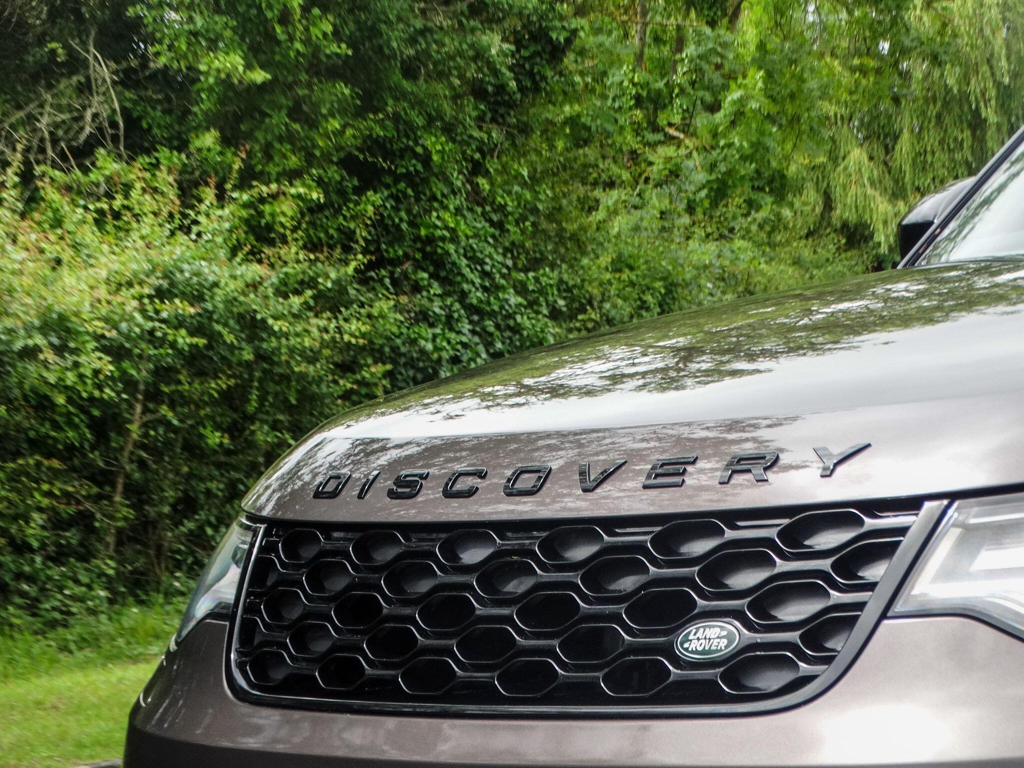 Land Rover Discovery 3 view 9