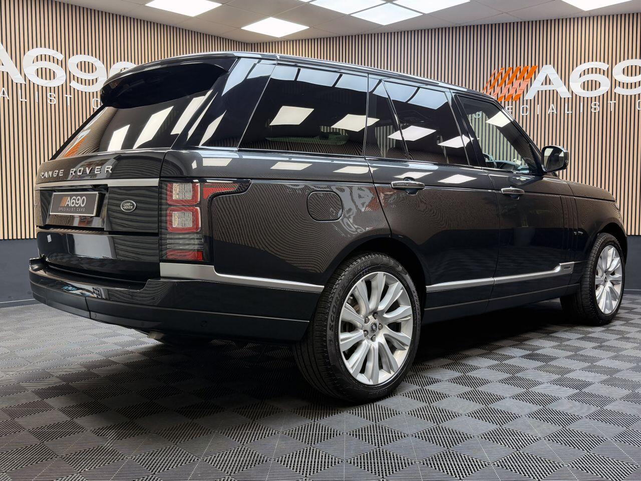 Land Rover Range Rover view 7