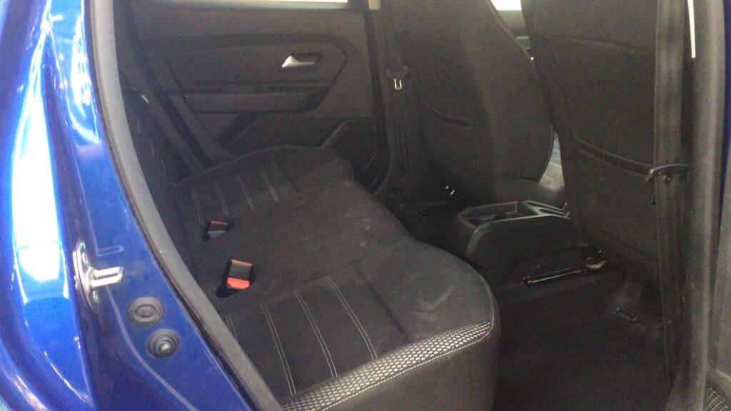 Dacia Duster view 10