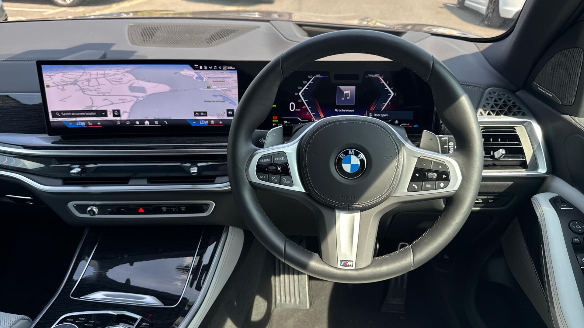 BMW X5 view 49