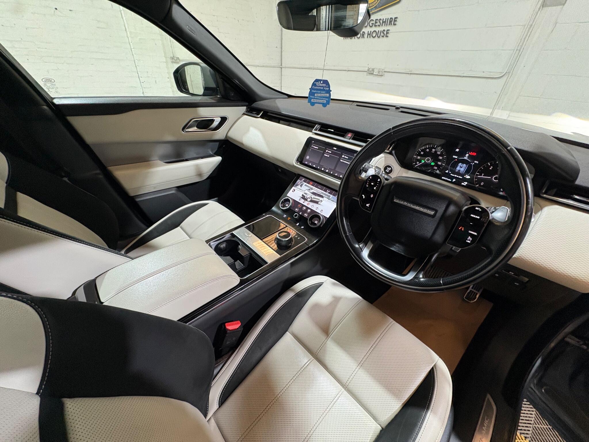 Land Rover Range Rover Velar view 68