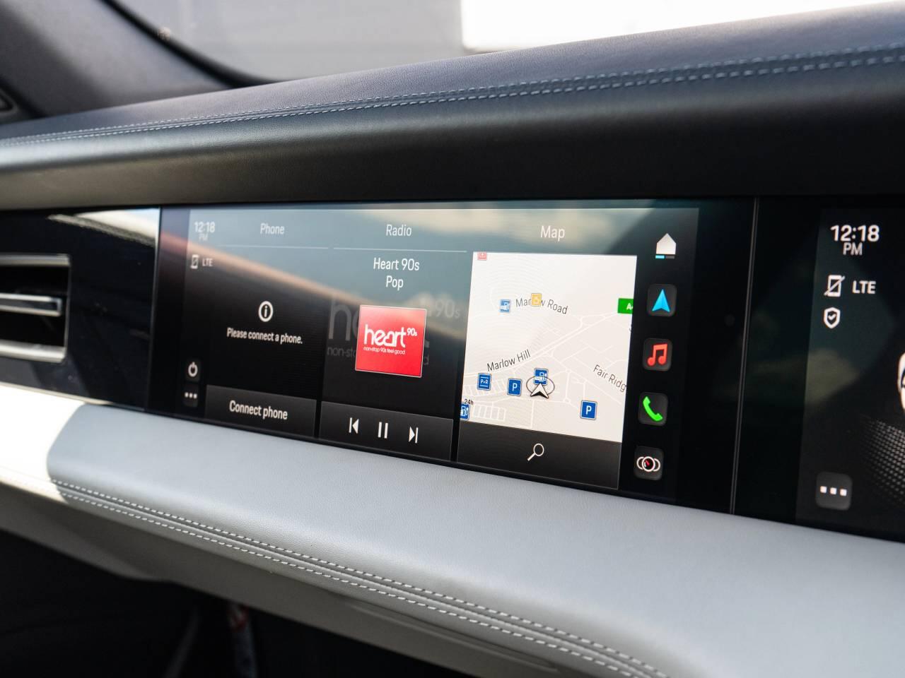 Porsche Taycan view 28