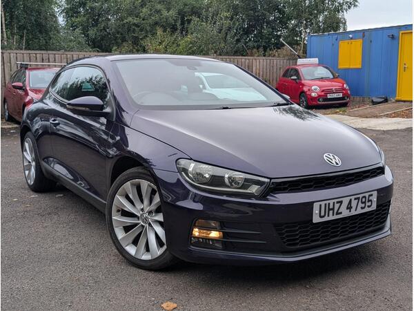 Purple 2016 Volkswagen Scirocco Coupe Front-wheel drive Manual