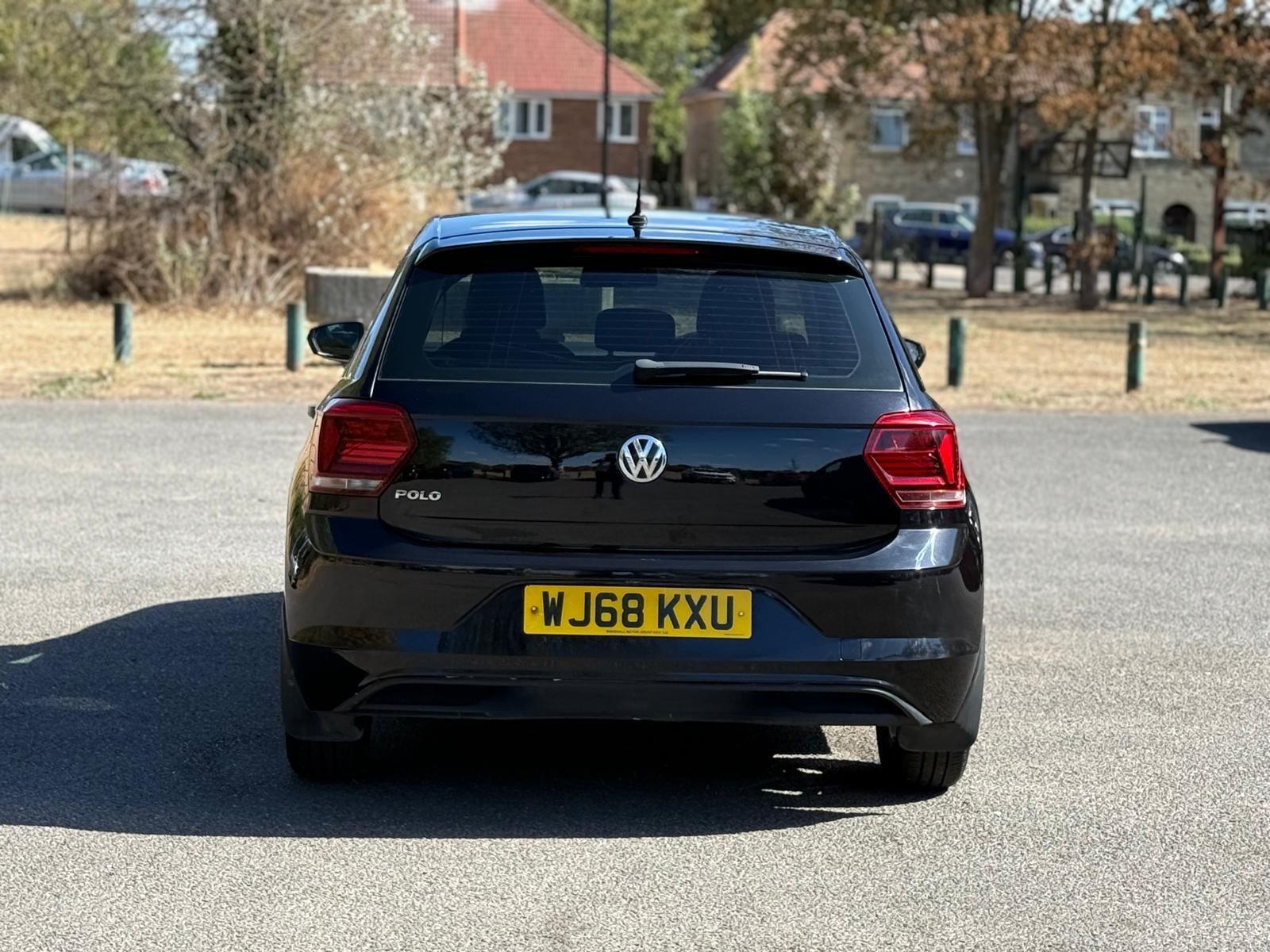 Volkswagen Polo view 14