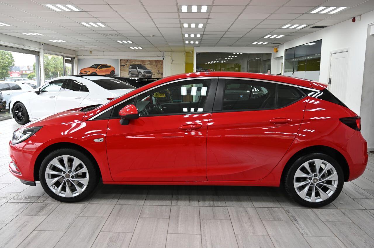 Vauxhall Astra view 4