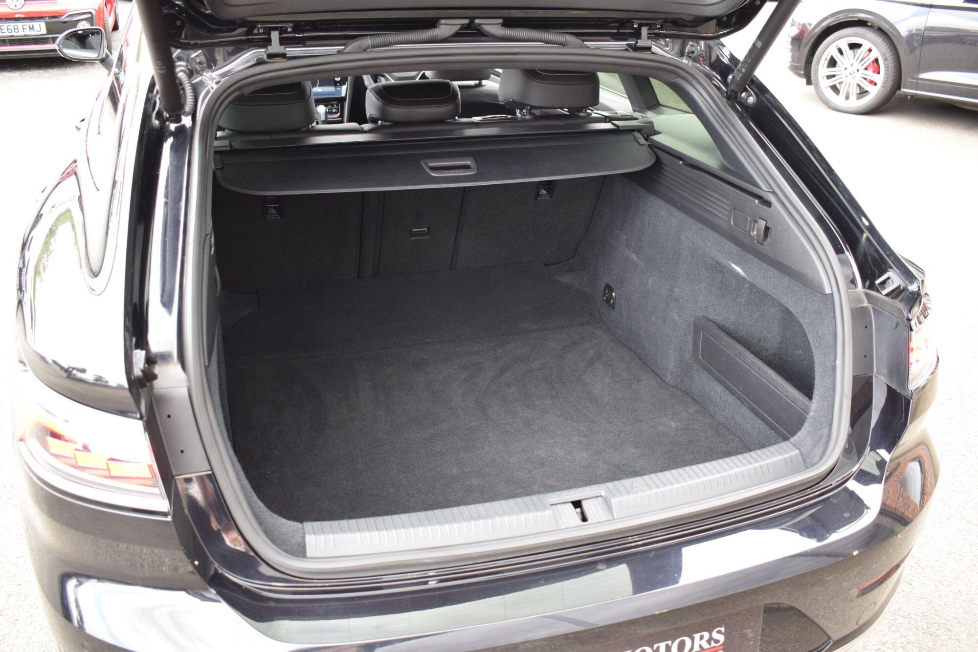 Volkswagen Arteon view 25
