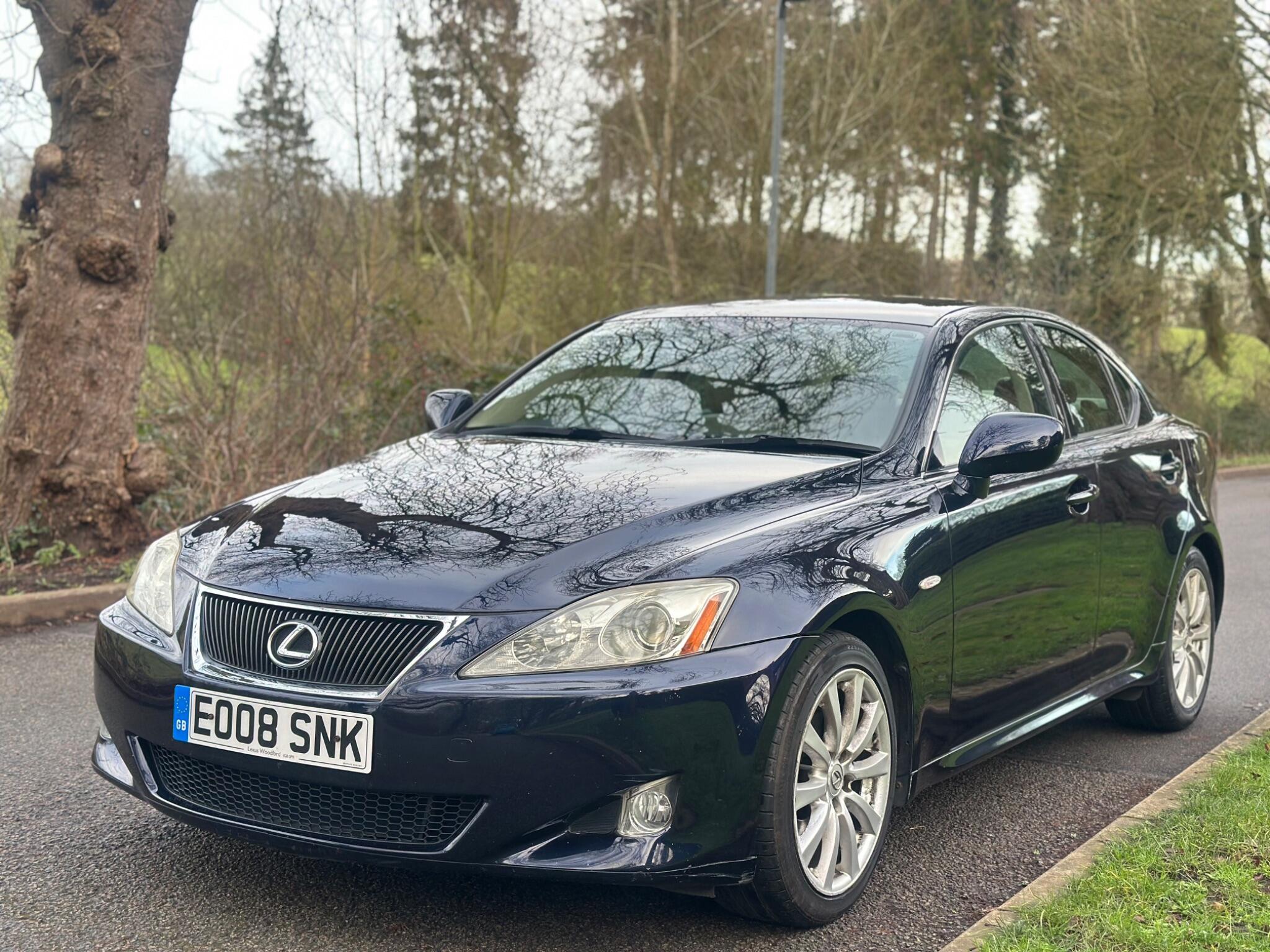 2008 Lexus IS image 3