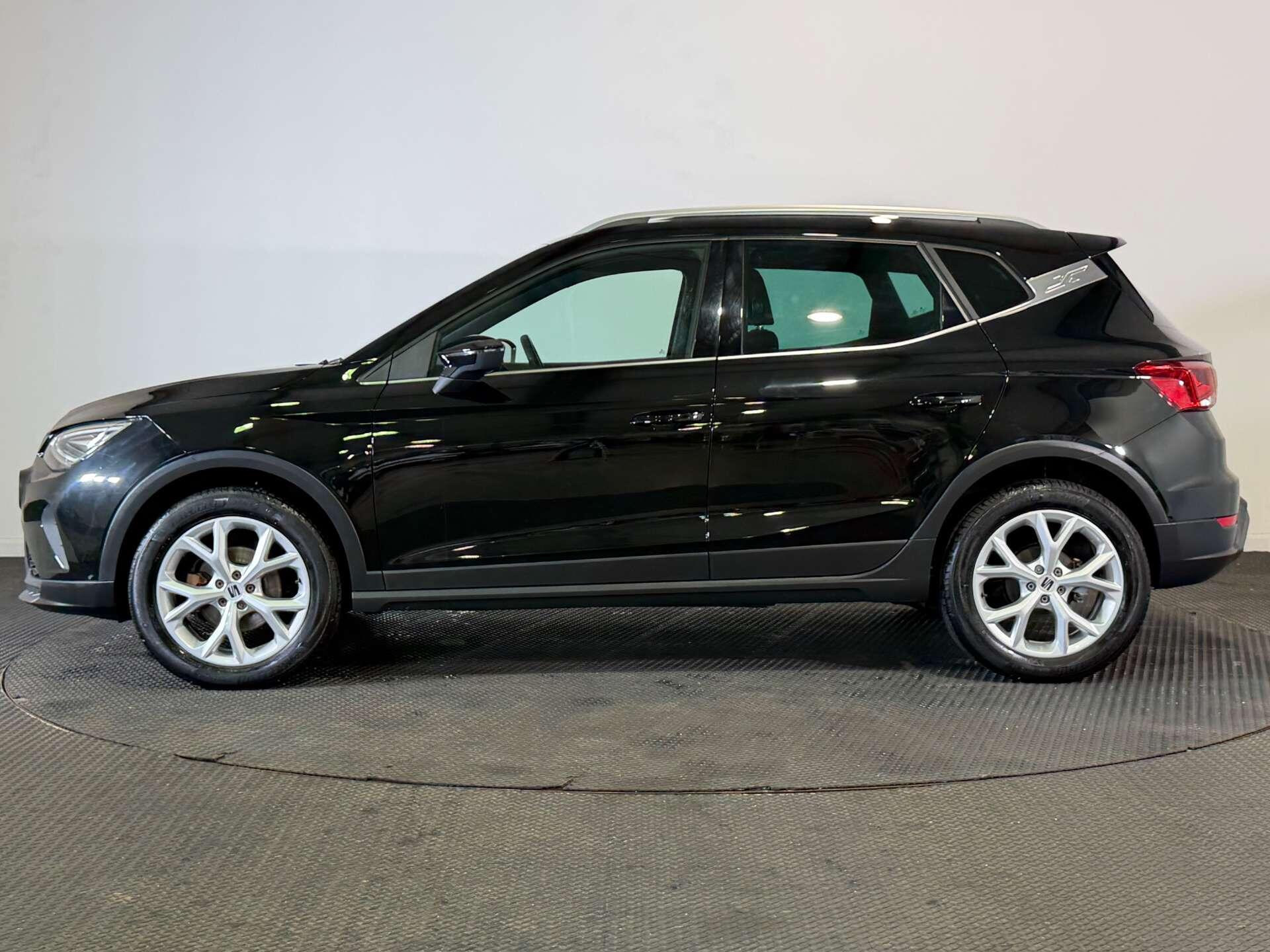 SEAT Arona view 4