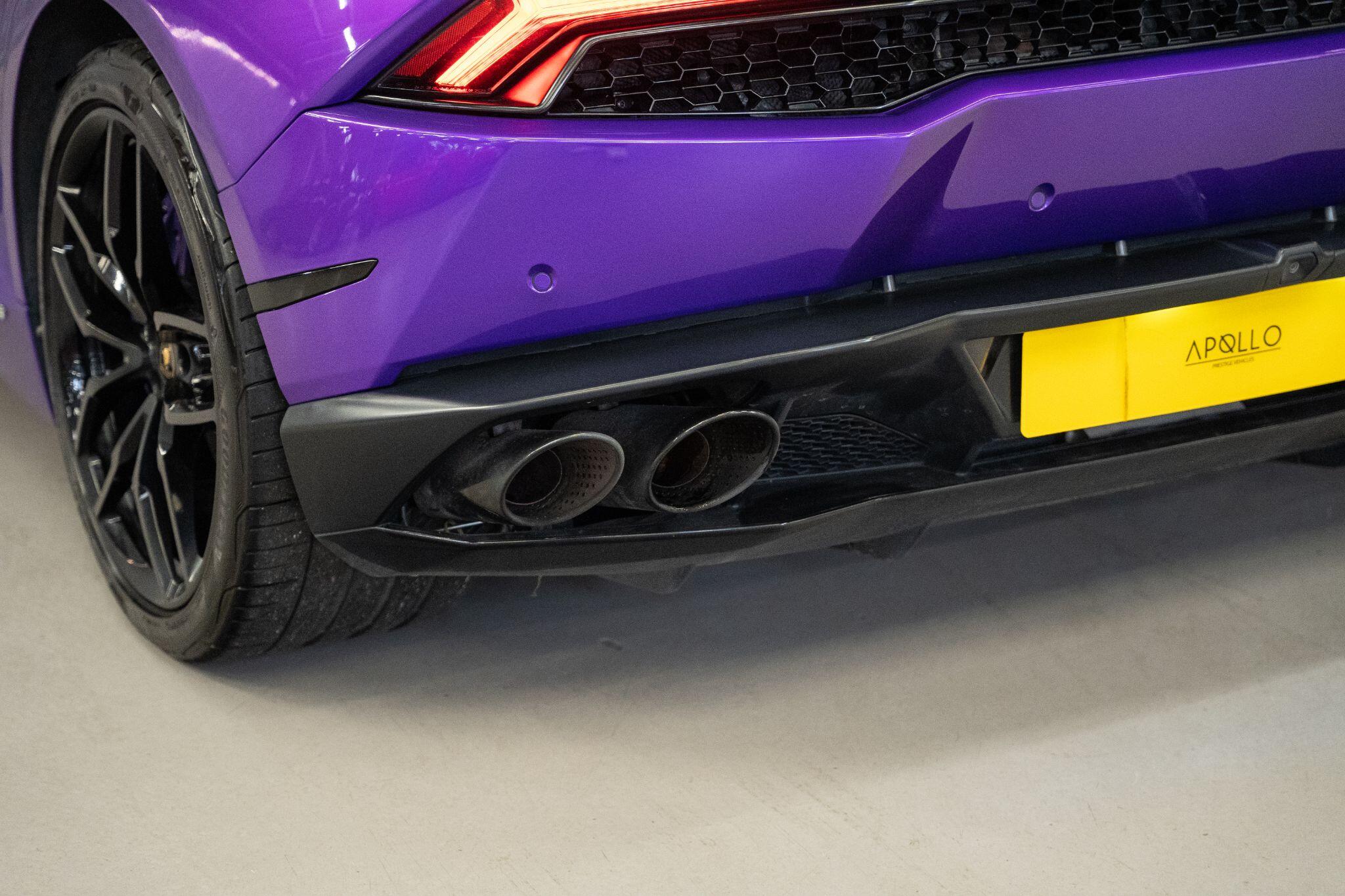 Lamborghini Huracan view 59