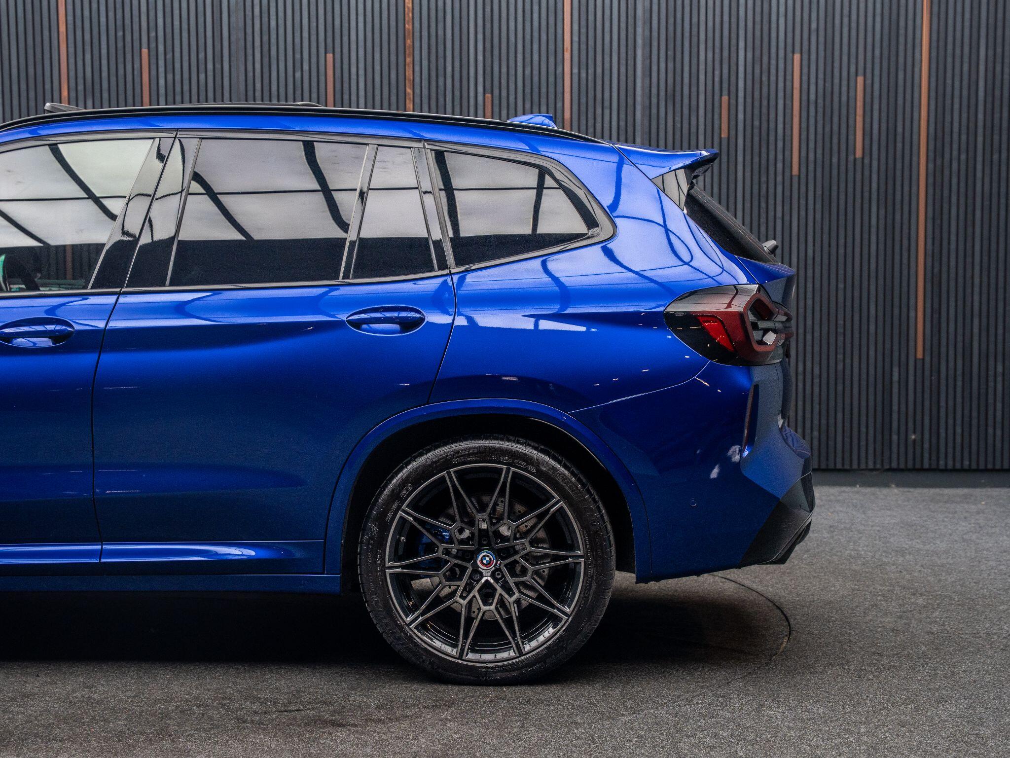 BMW X3 M view 17