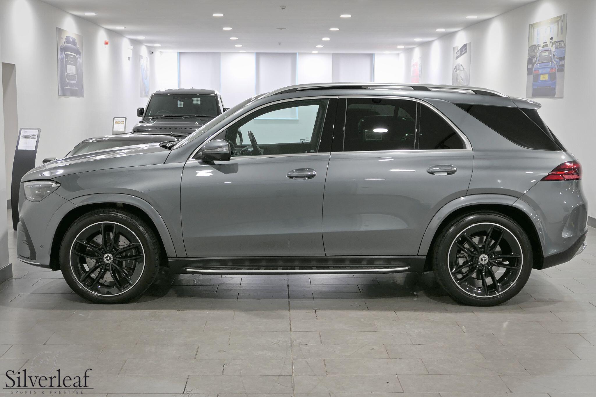 Mercedes-Benz GLE view 4