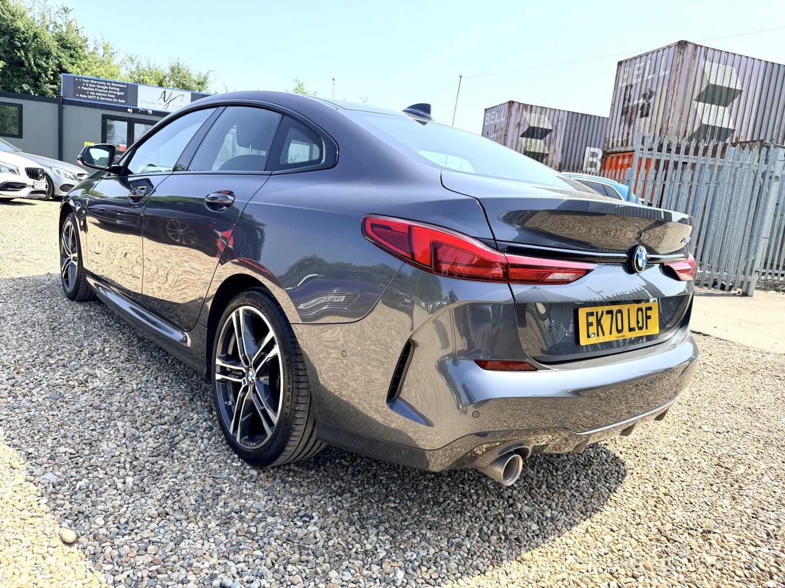 BMW 2 Series view 8