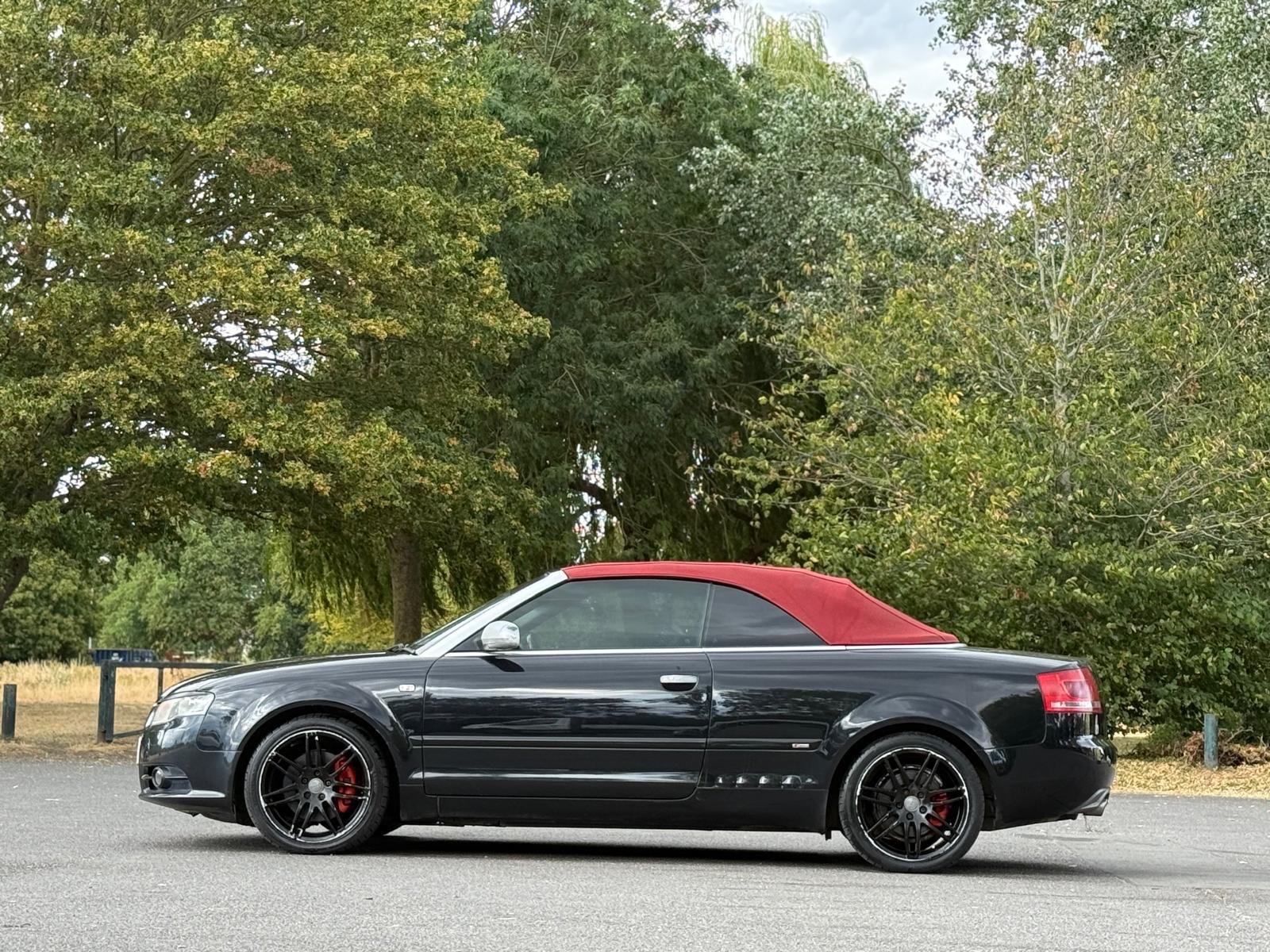 Audi A4 view 9