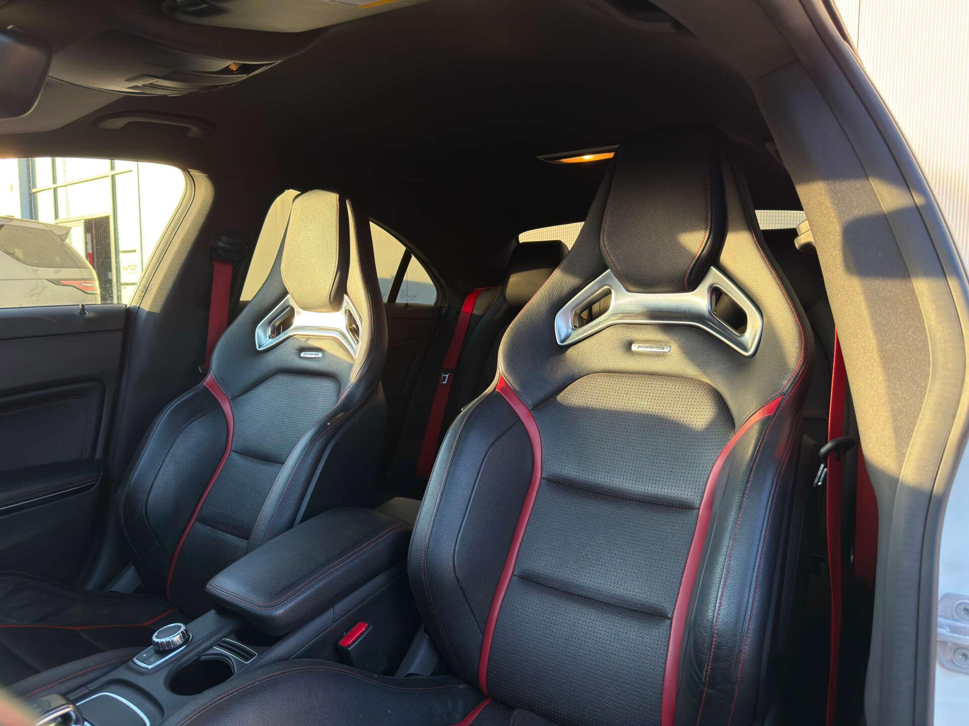 Mercedes-Benz Cla view 49