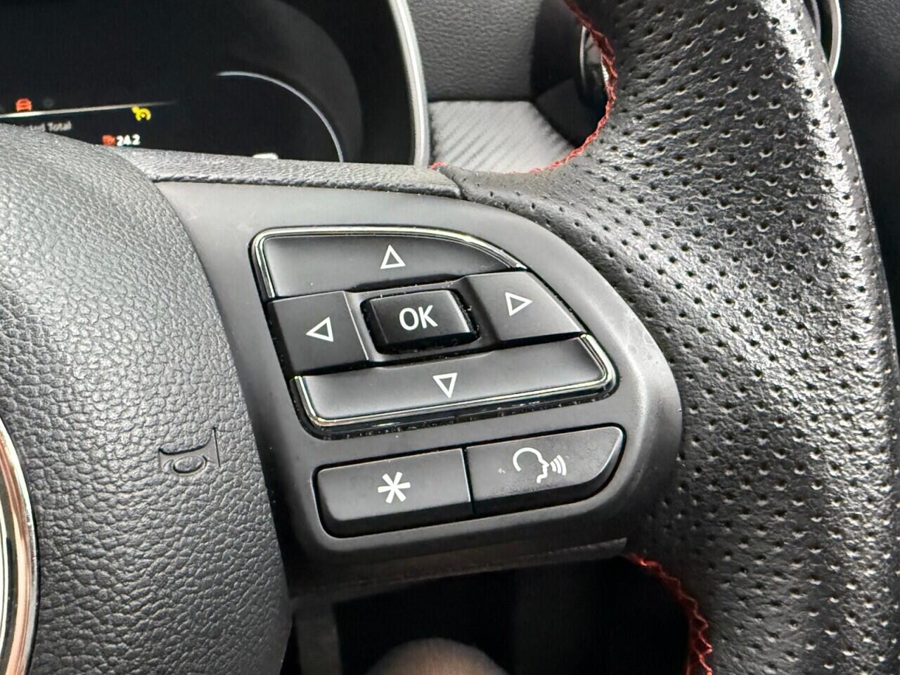 MG ZS view 13