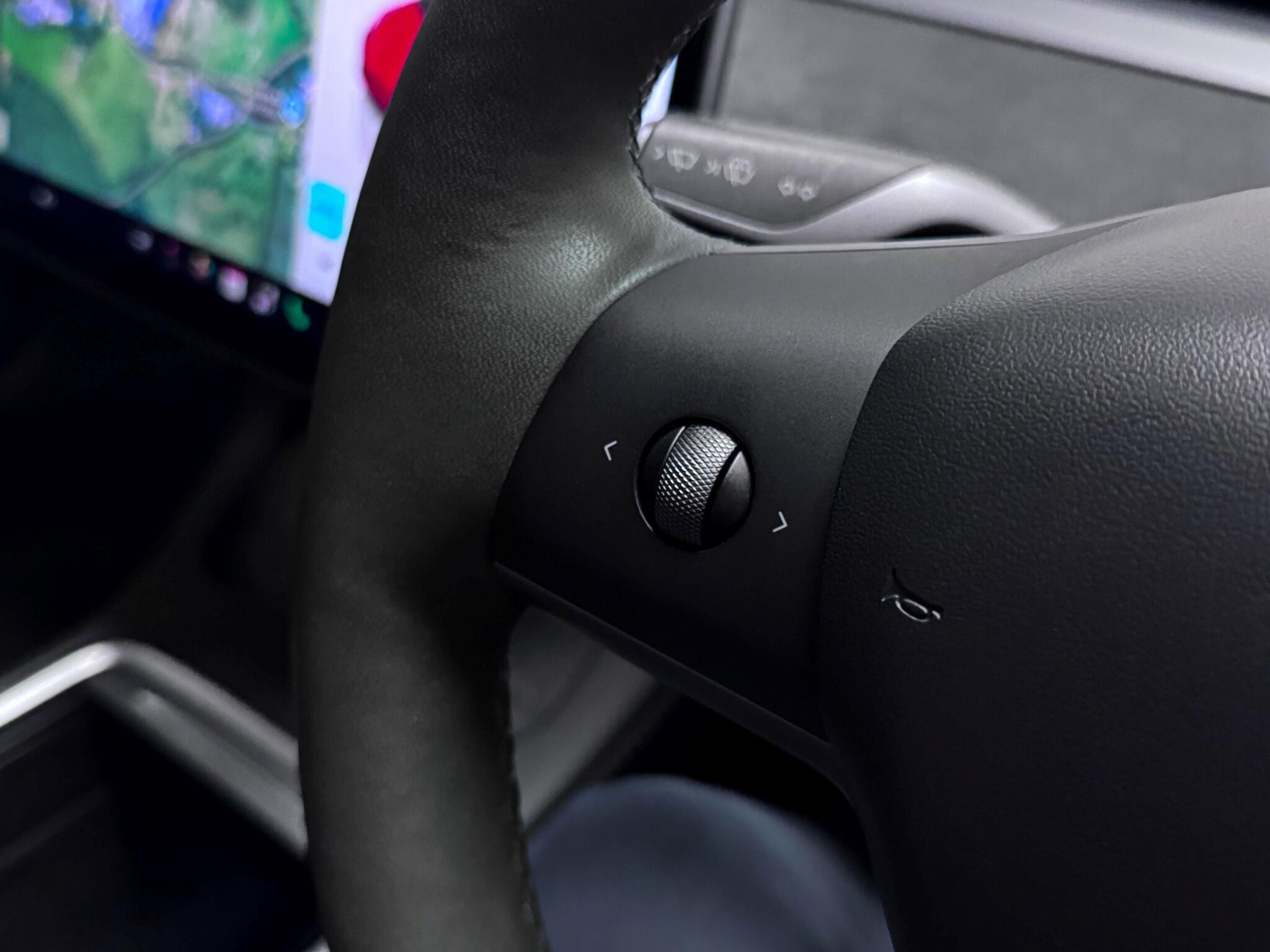 Tesla Model 3 view 21
