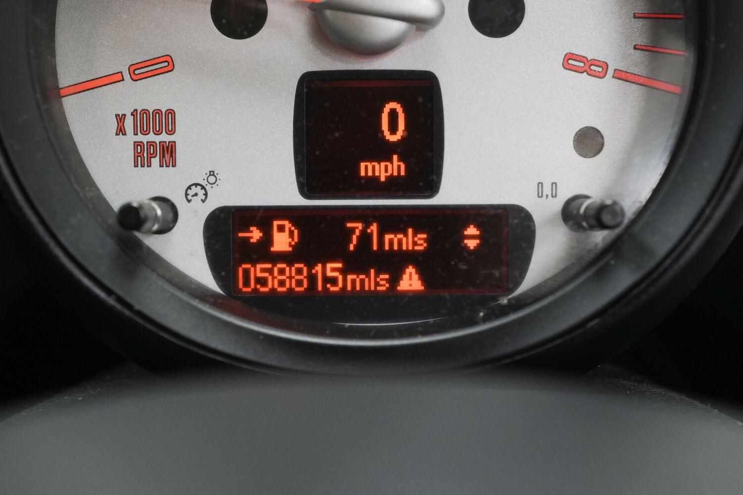 MINI Countryman view 23