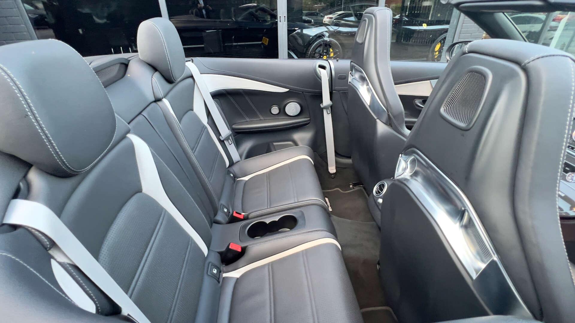 Mercedes-Benz C Class view 28