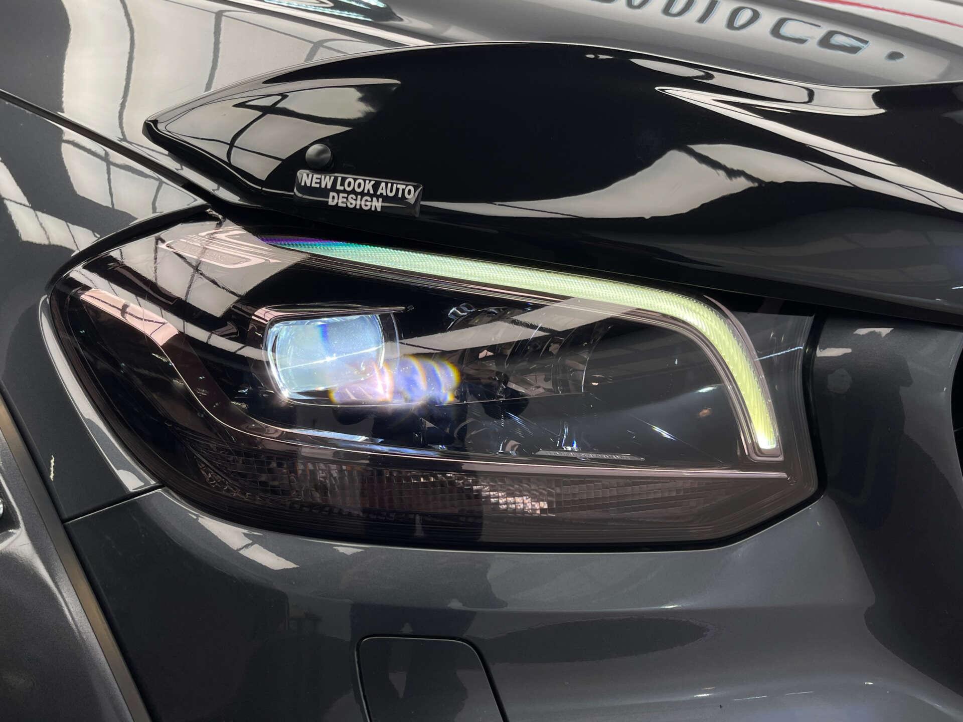 Mercedes-Benz X Class view 7