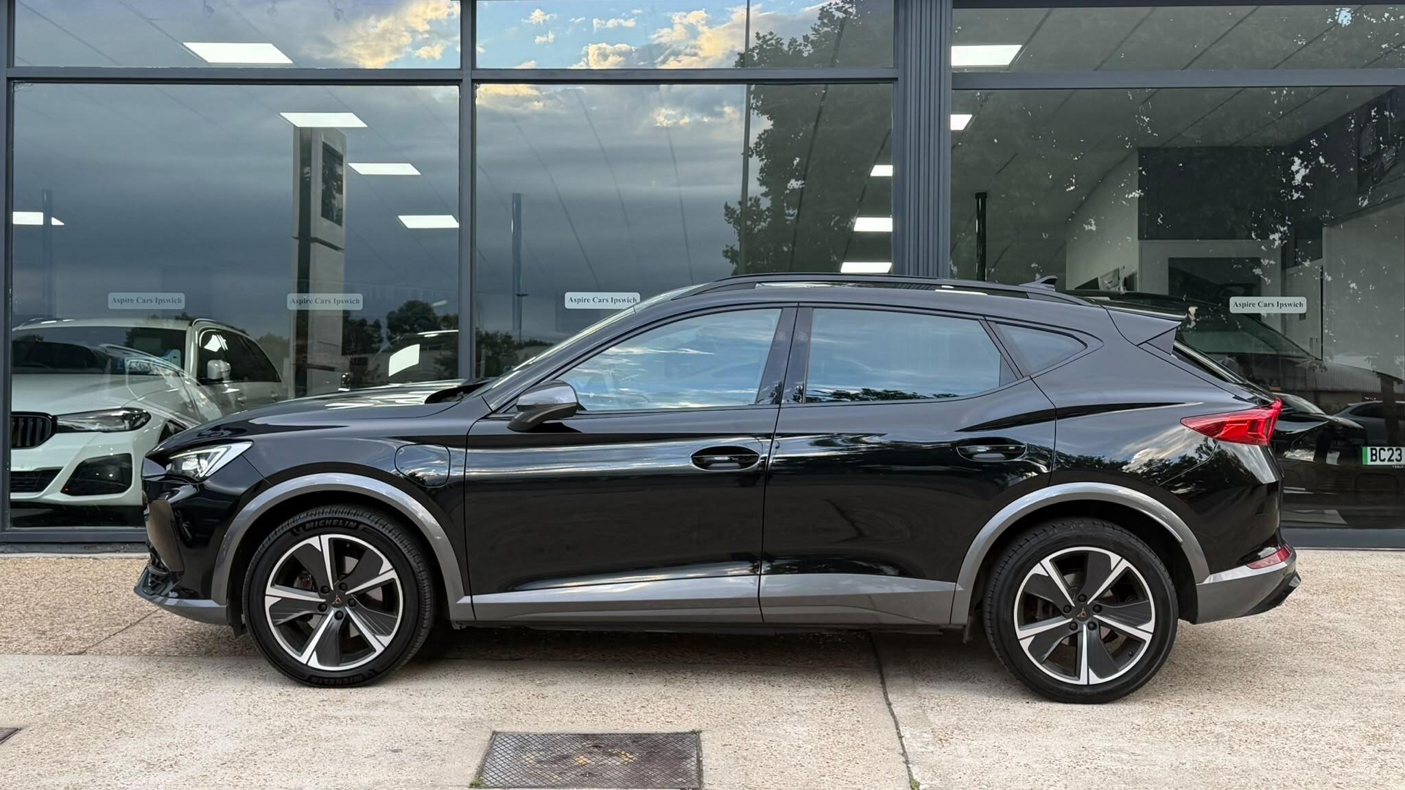 Cupra Formentor view 4