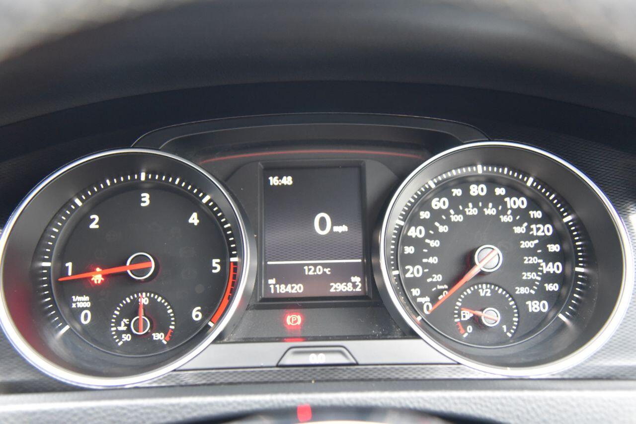 Volkswagen Golf view 32