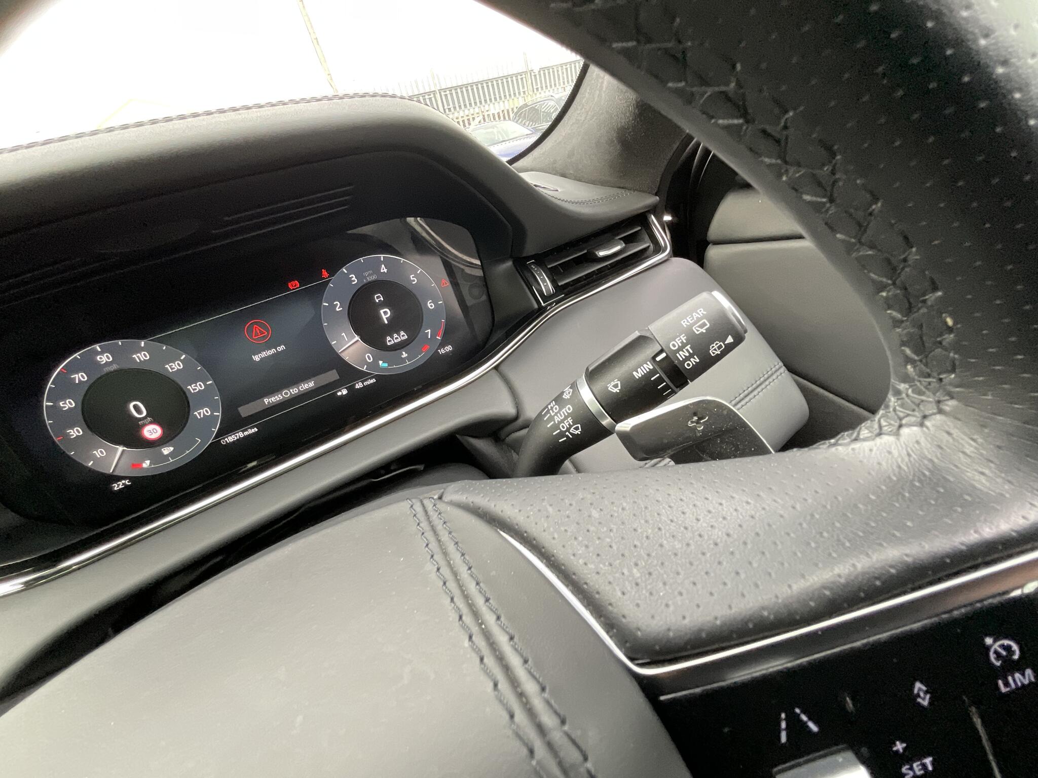 Land Rover Range Rover Evoque view 29