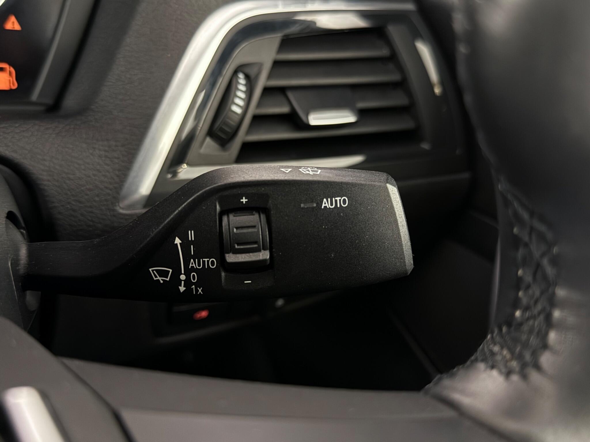 BMW 2 Series view 16