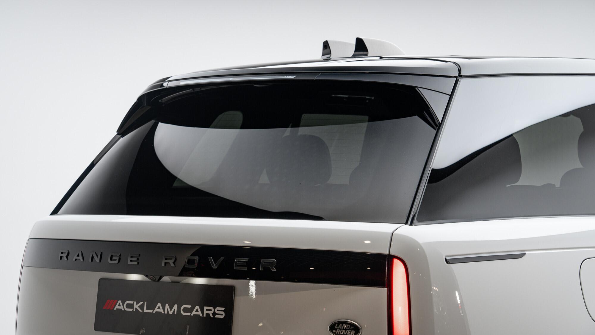 Land Rover Range Rover view 16