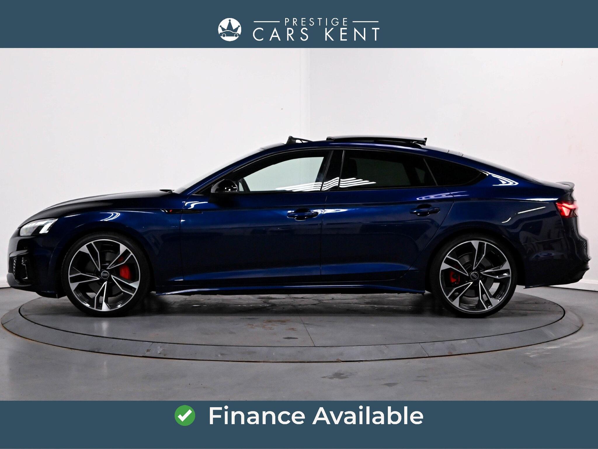 Audi A5 view 4