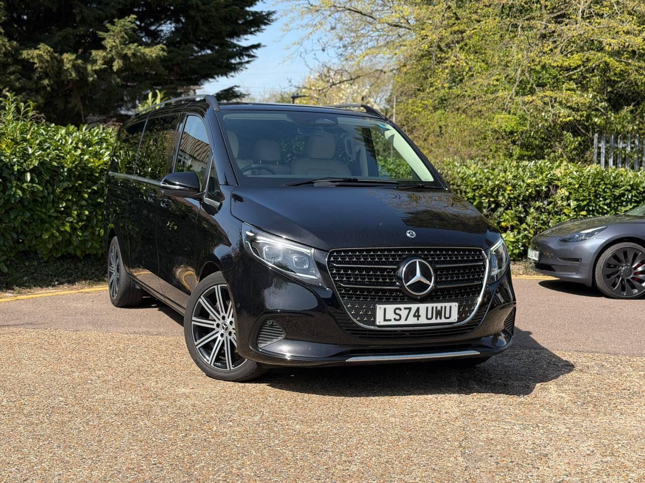 Mercedes-Benz V Class view 42
