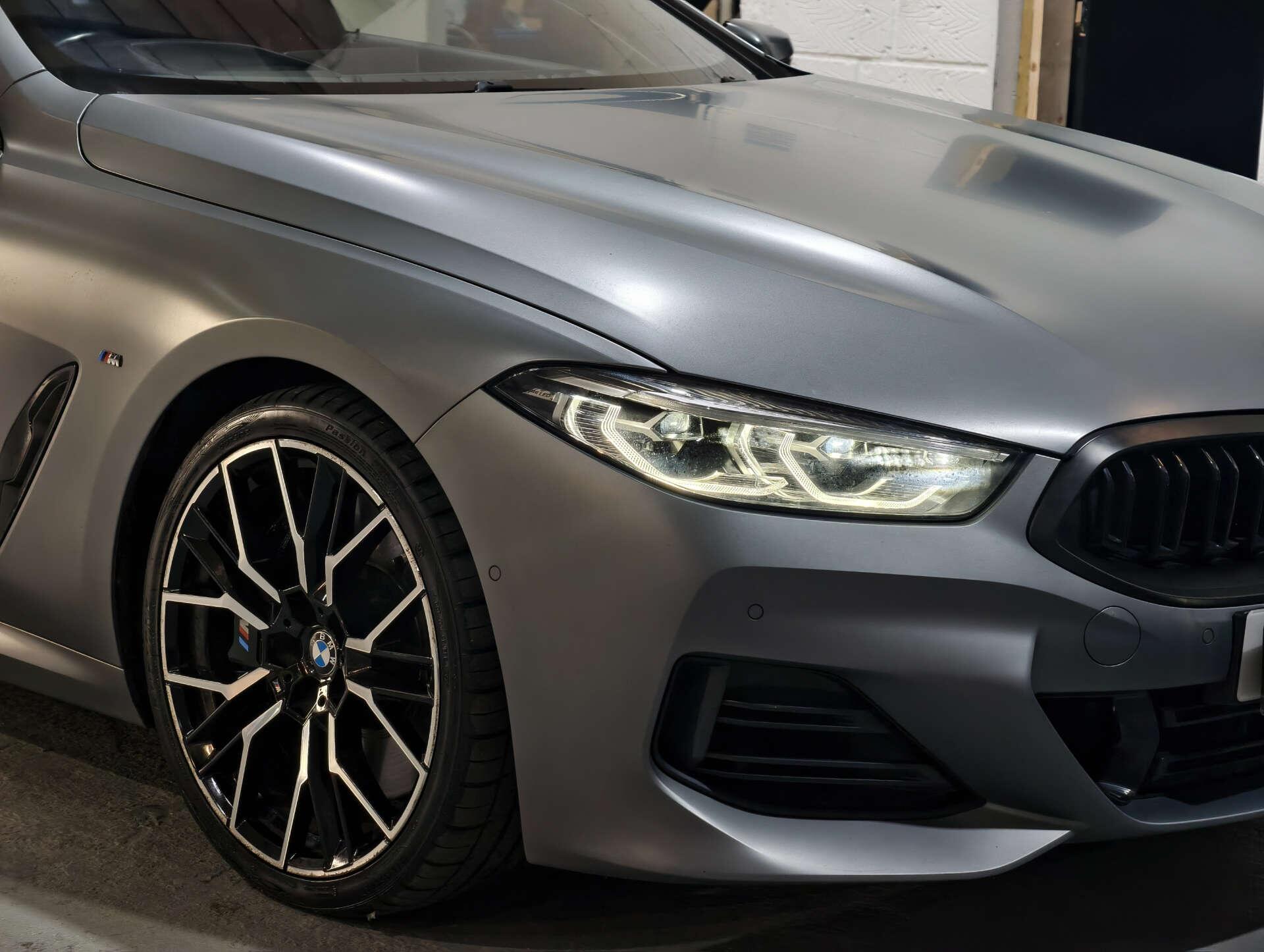 BMW 8 Series view 20