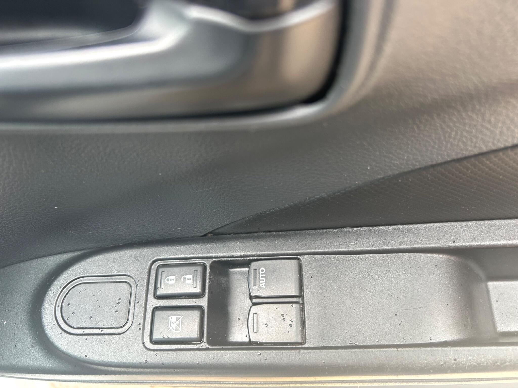Suzuki Celerio view 20