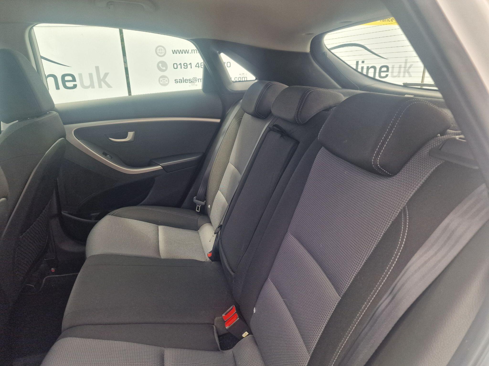 Hyundai I30 view 27