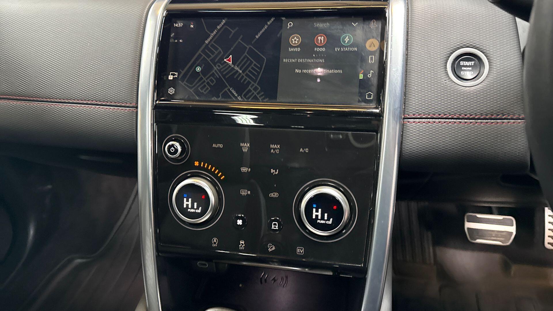 Land Rover Discovery Sport view 11