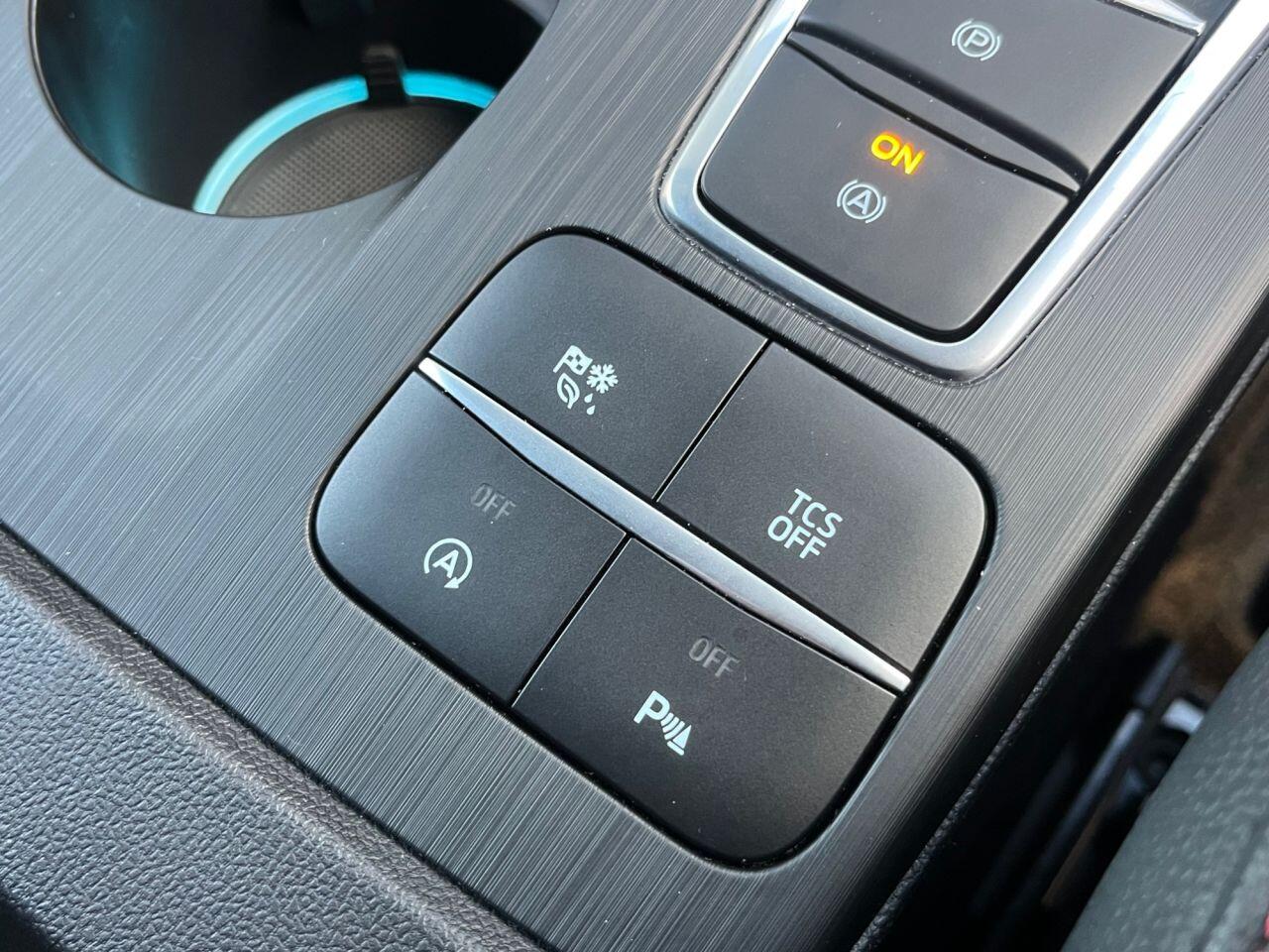 Ford Focus view 22