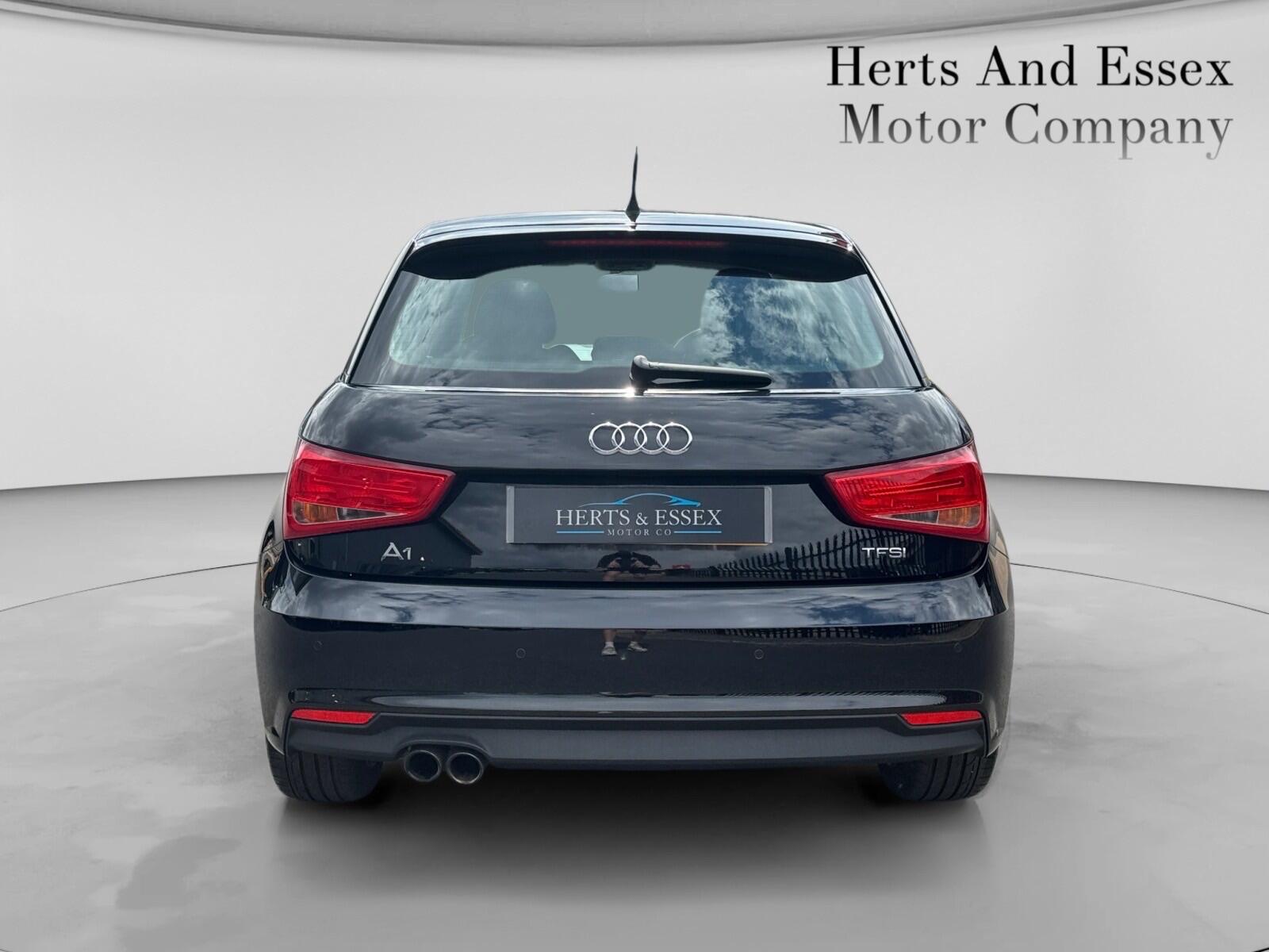 Audi A1 view 6