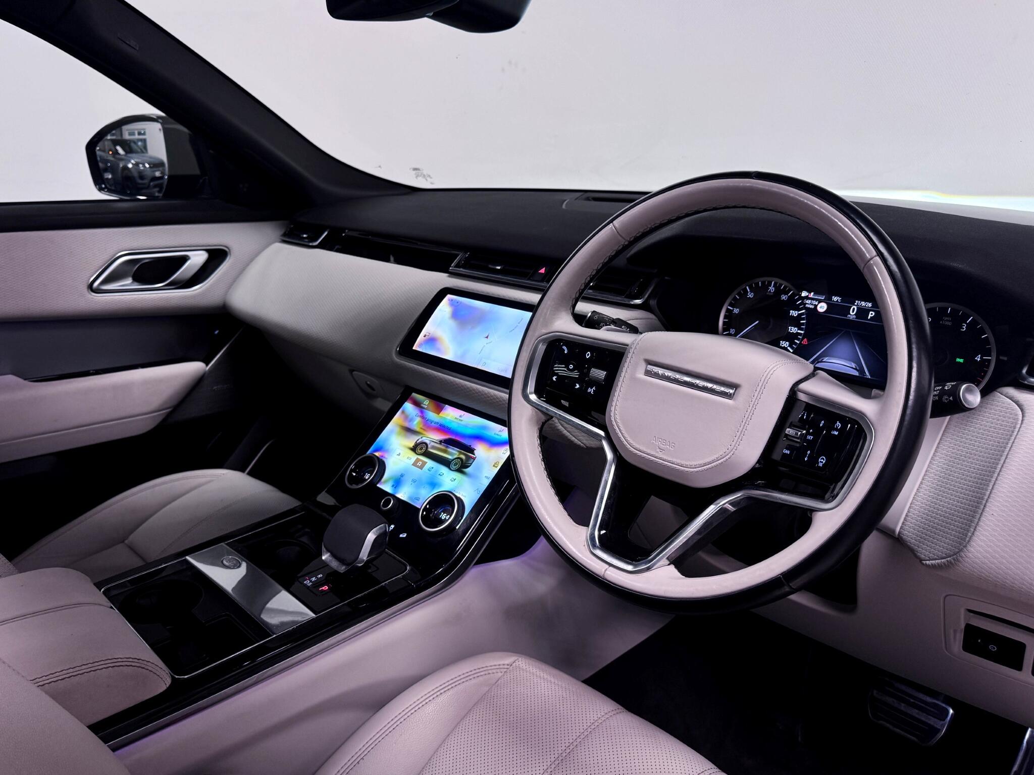 Land Rover Range Rover Velar view 17
