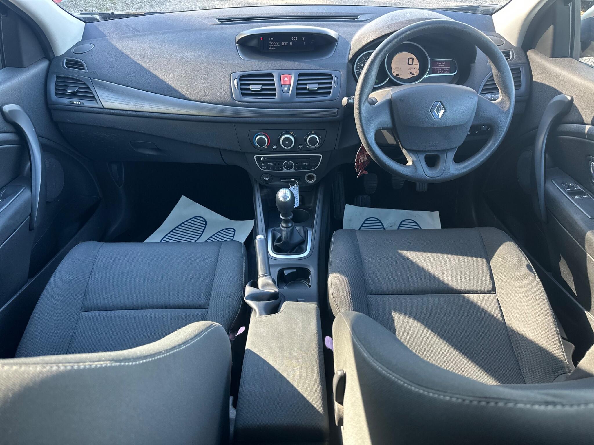 Renault Megane view 26