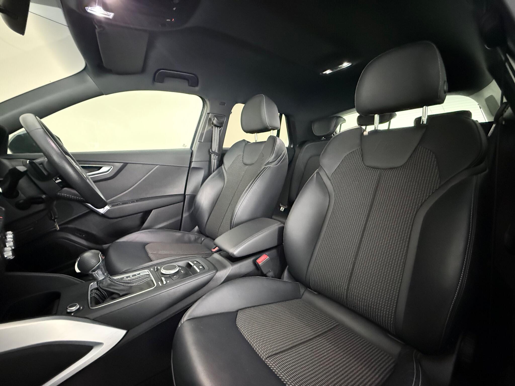 Audi Q2 view 31