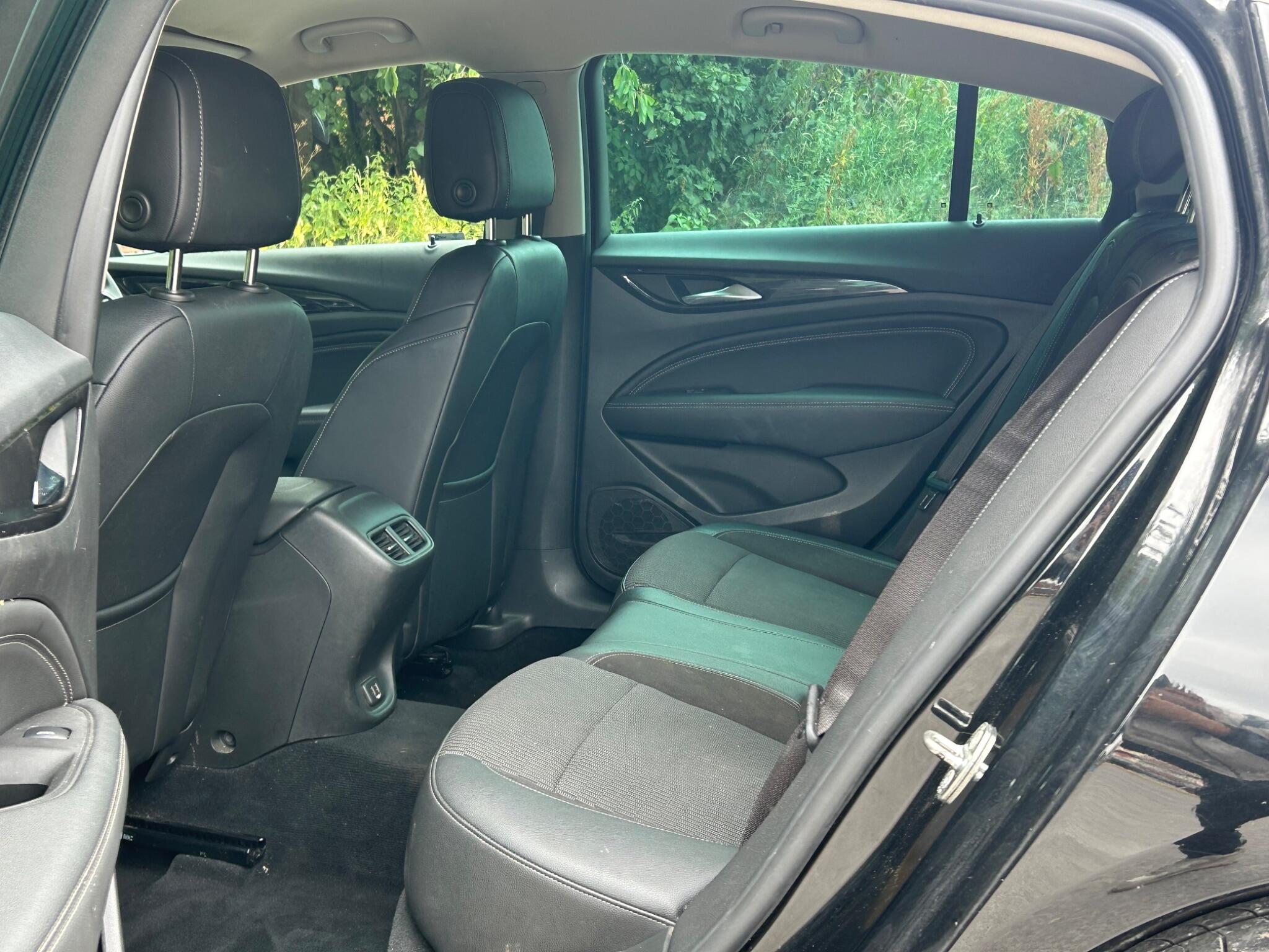 Vauxhall Insignia view 20