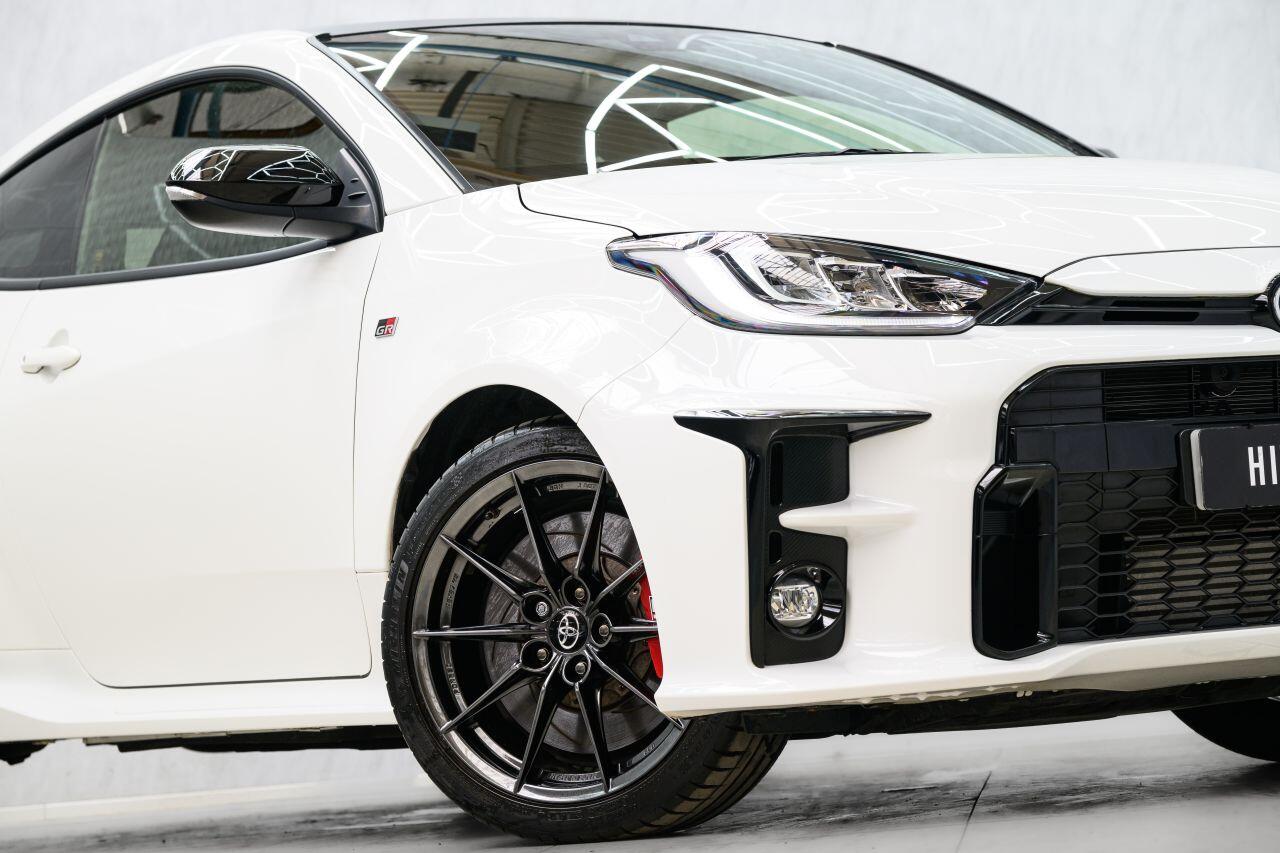 Toyota Yaris view 2