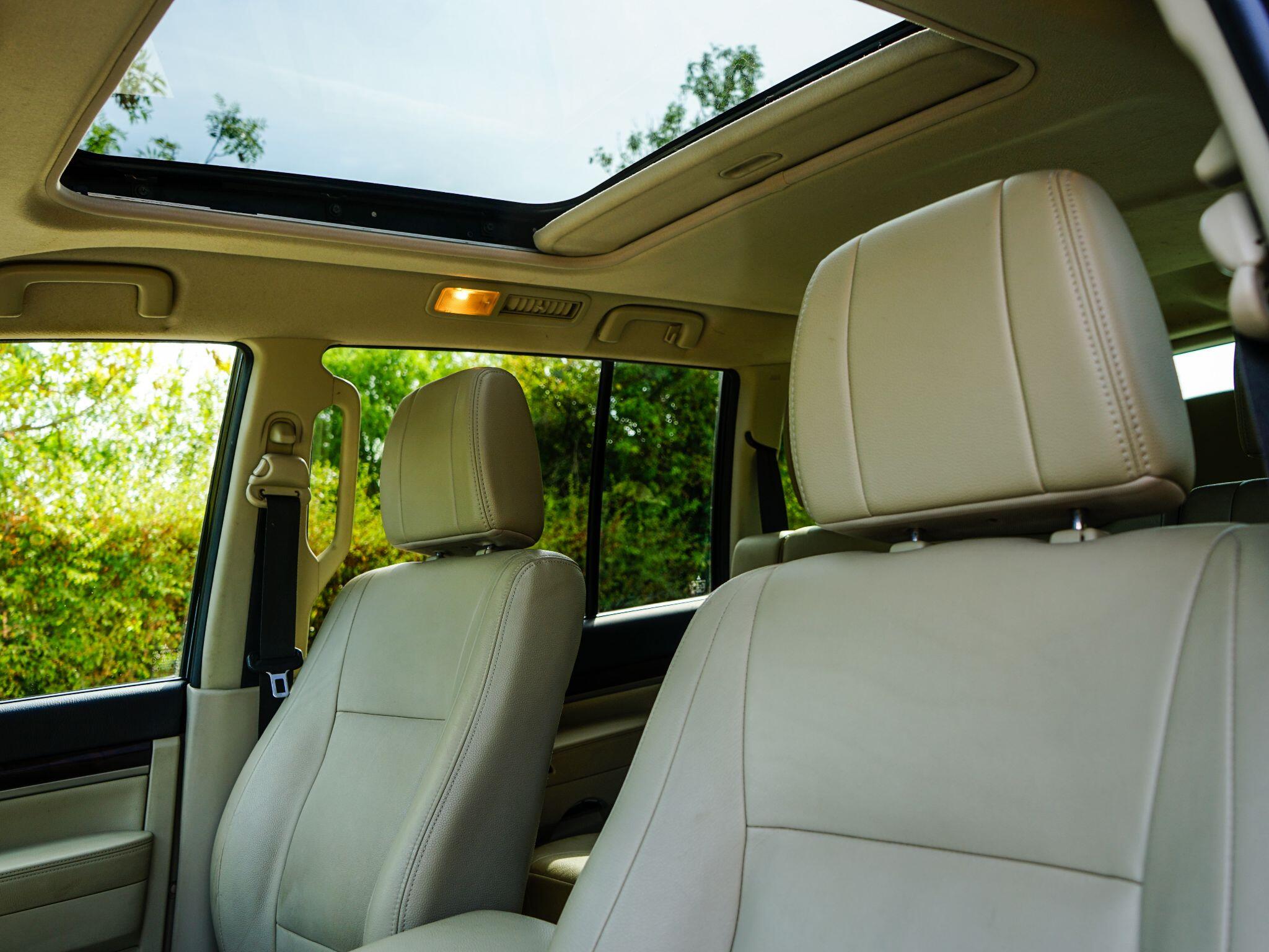 Mitsubishi Shogun view 11