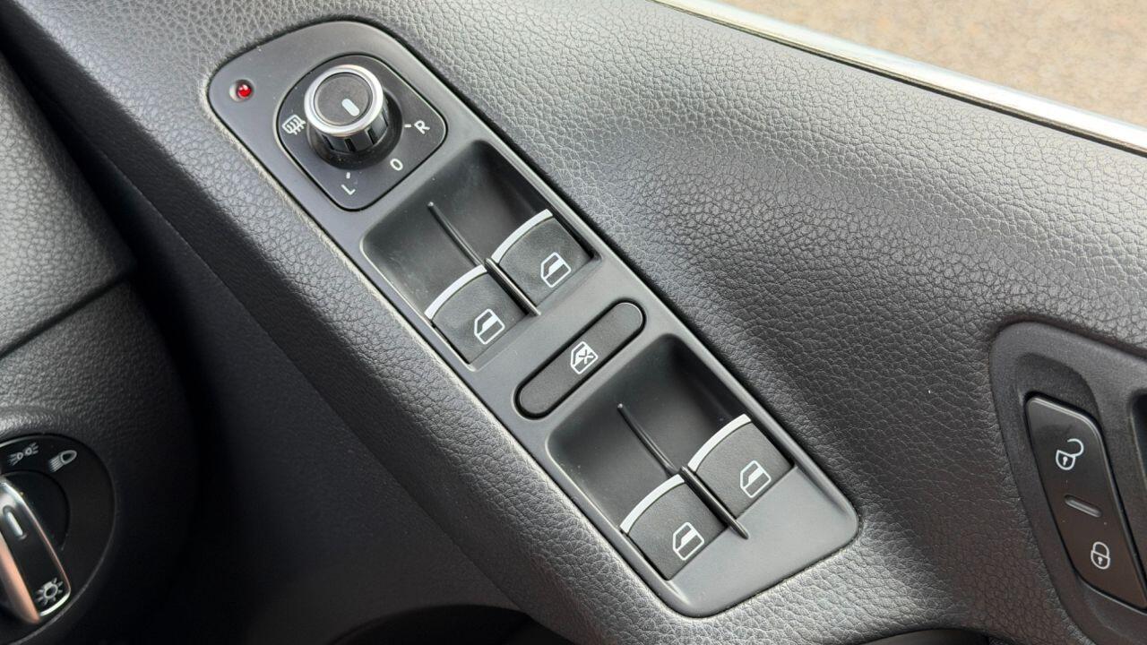 Volkswagen Tiguan view 30