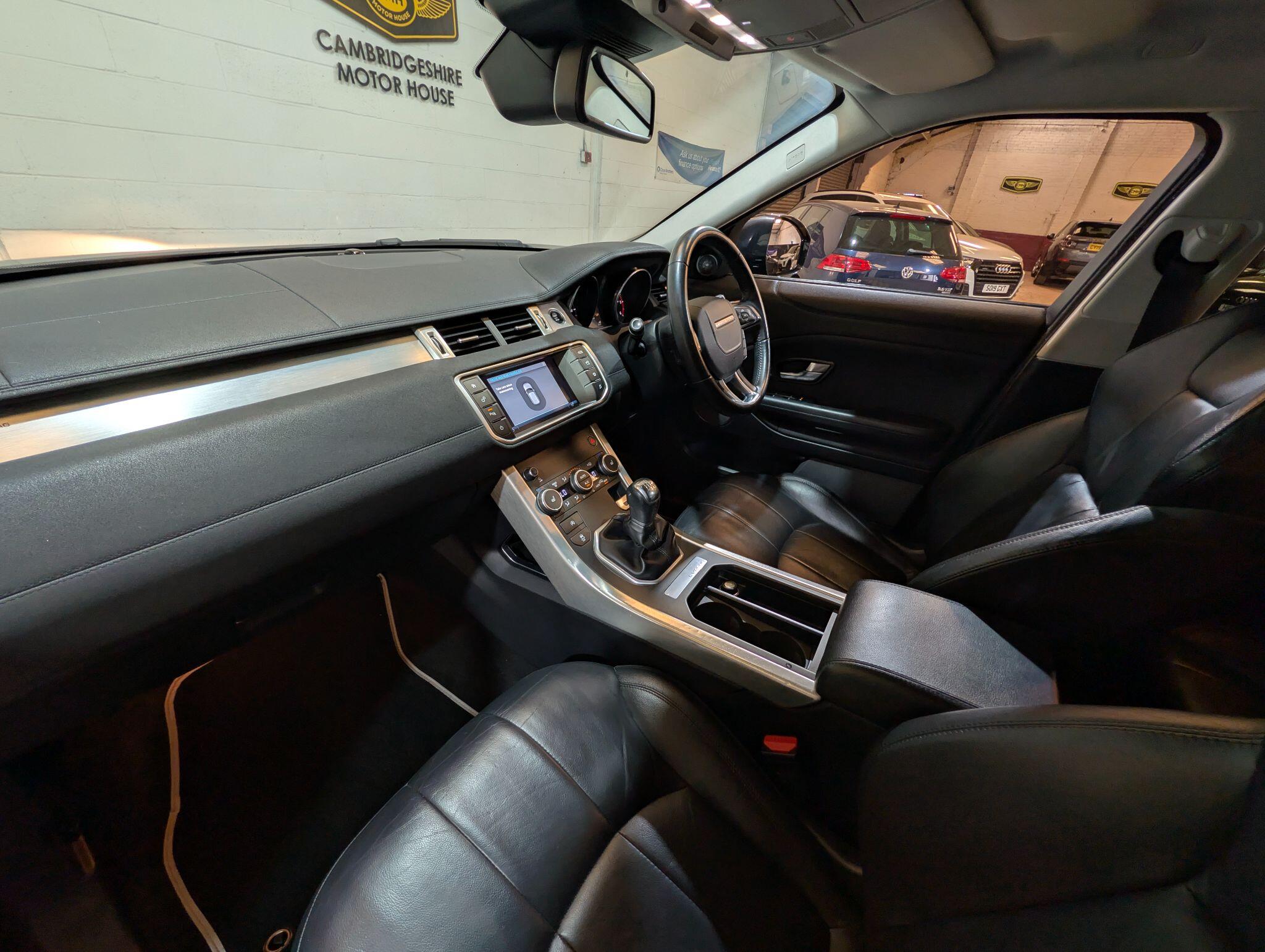 Land Rover Range Rover Evoque view 54