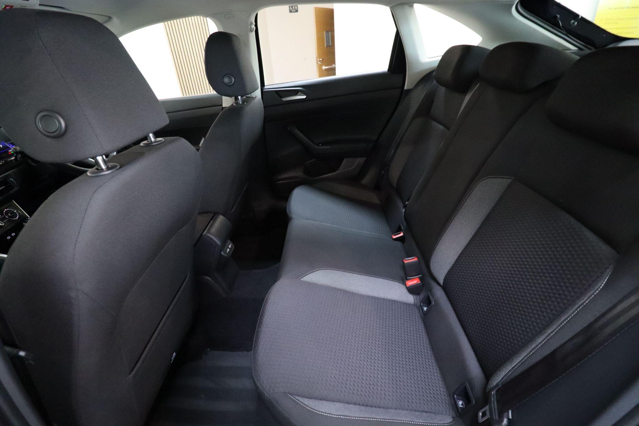 Volkswagen Taigo view 13