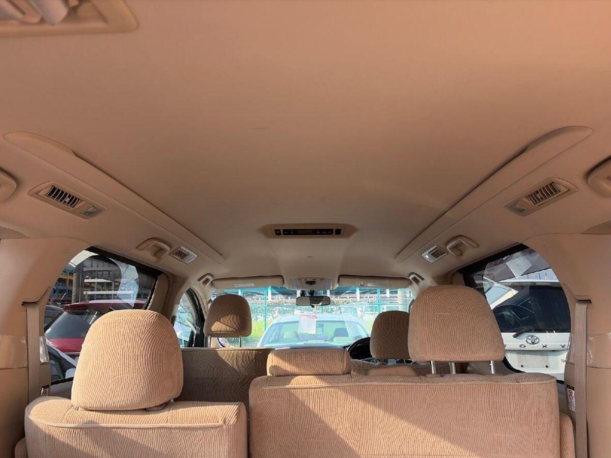 Toyota Vellfire view 19