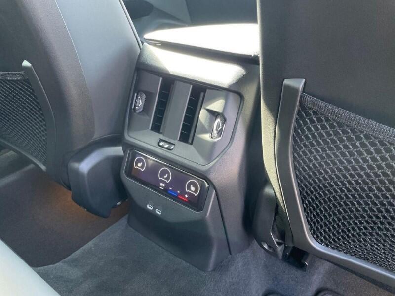 BMW X3 view 57