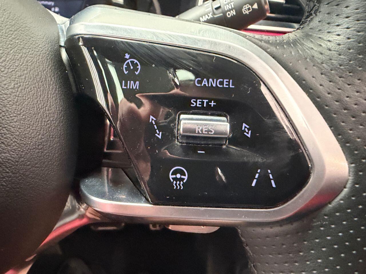 Jaguar F-Pace view 35
