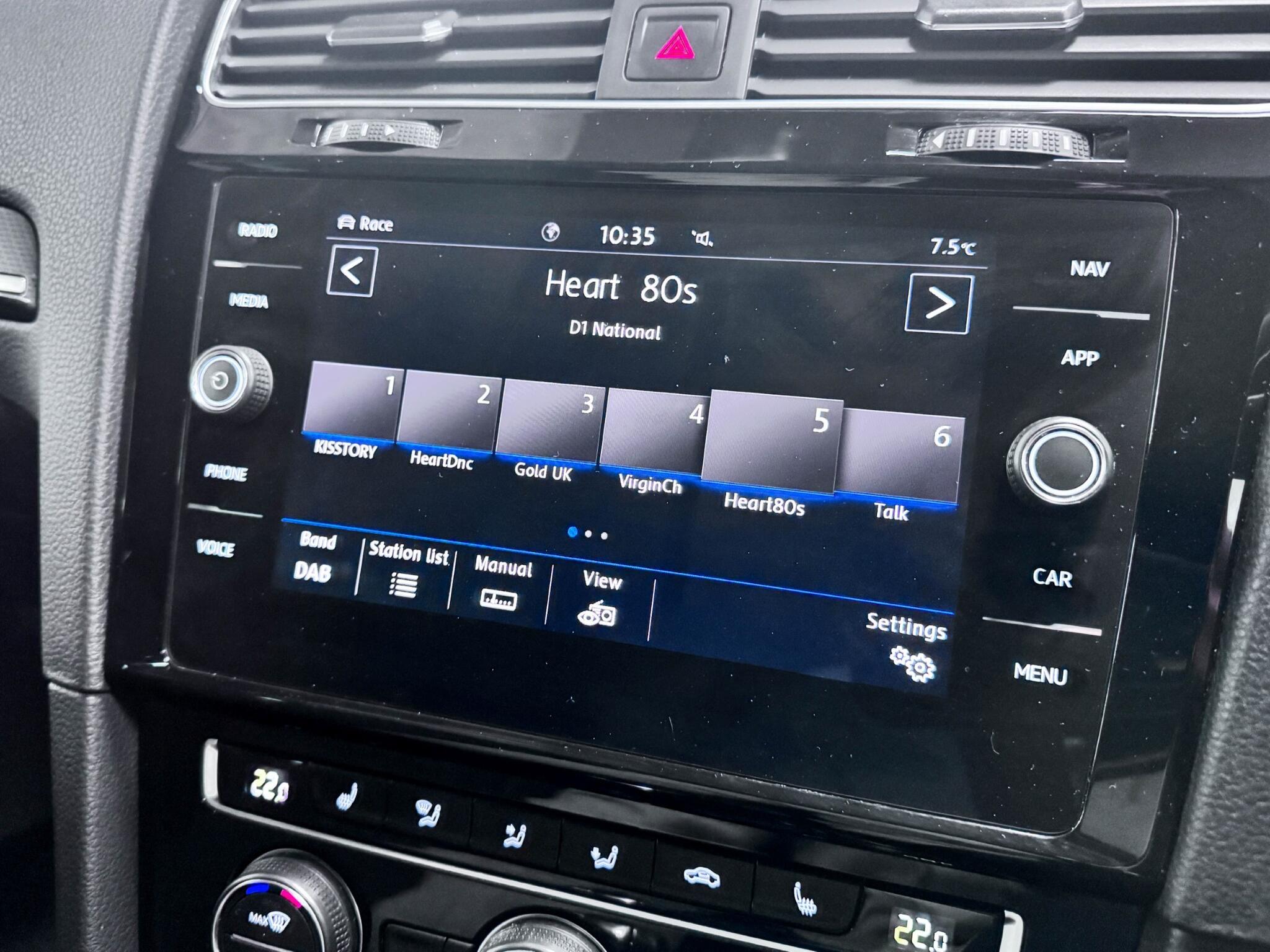 Volkswagen Golf view 34