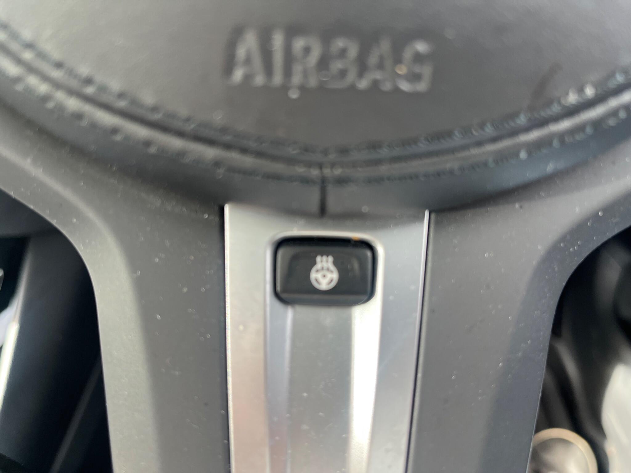 BMW X3 view 12